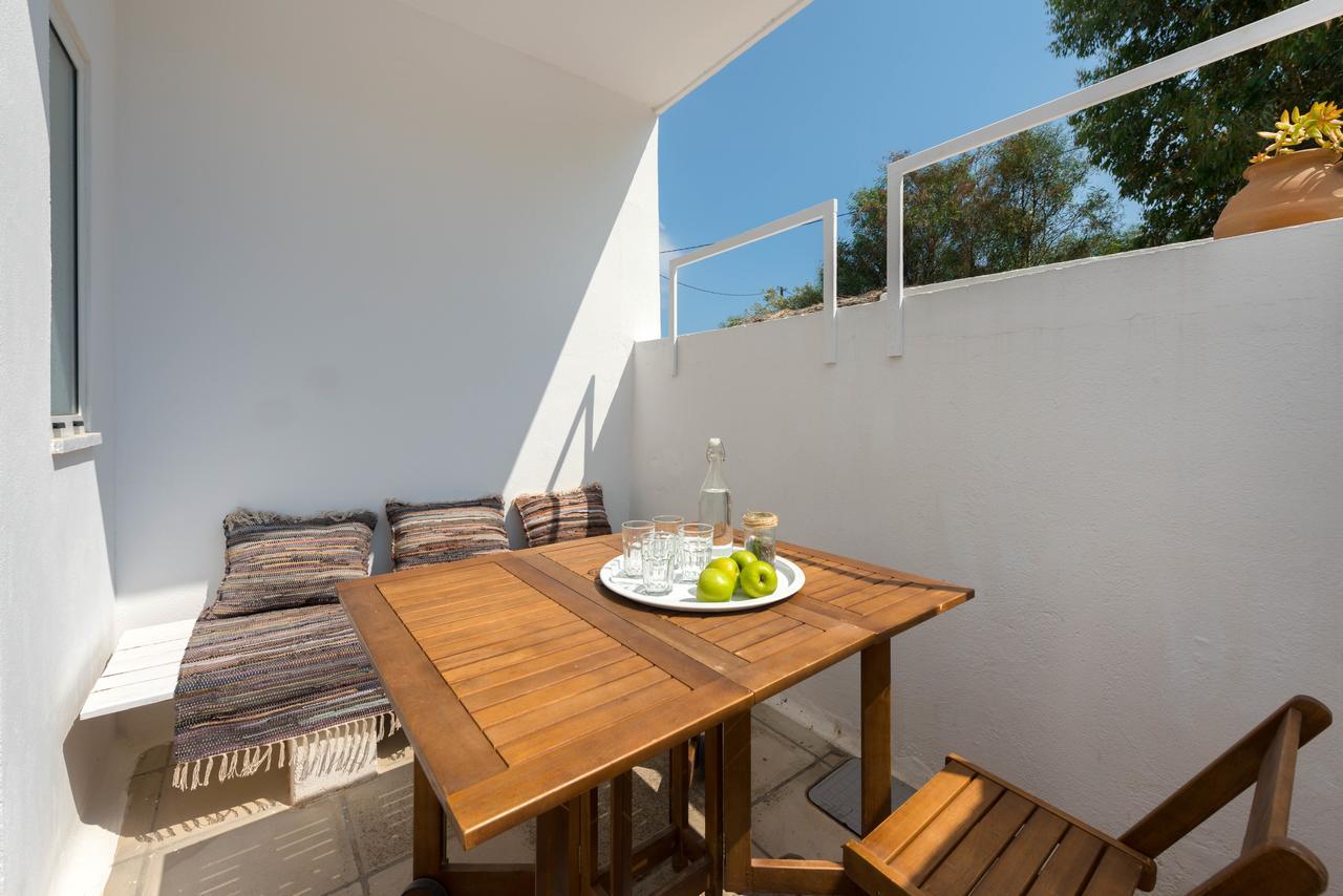 Vamare Beachfront House Gennadi Eksteriør billede