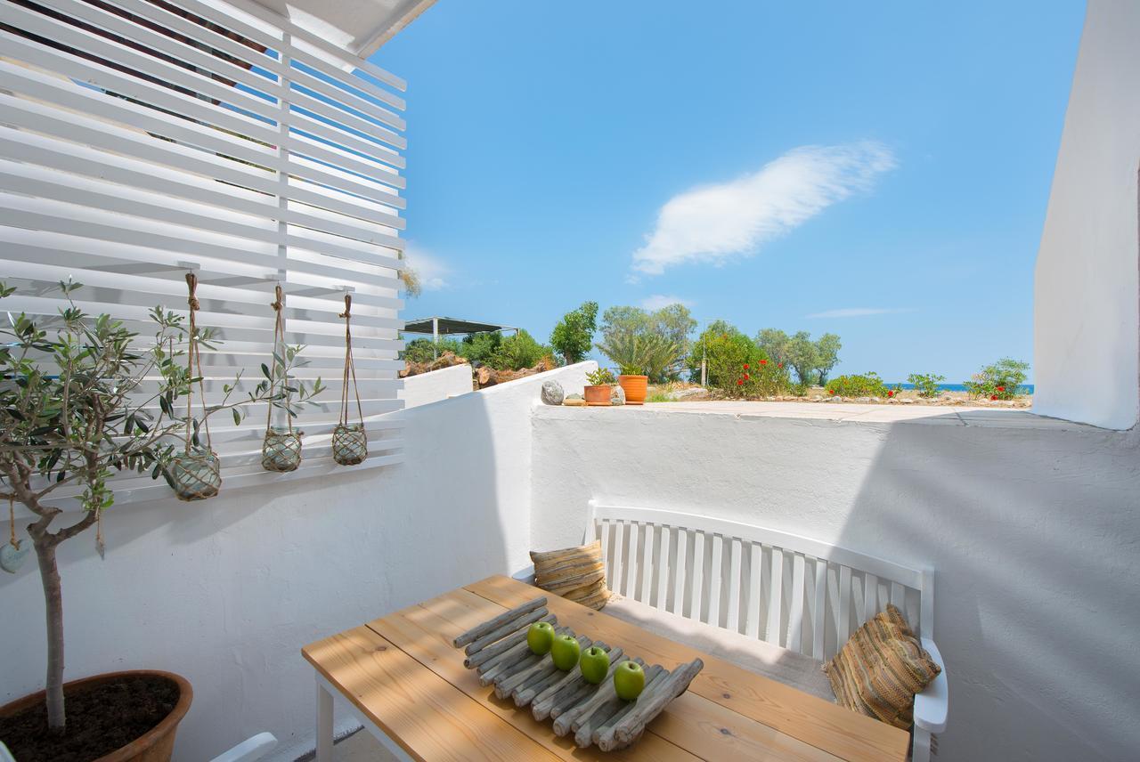 Vamare Beachfront House Gennadi Eksteriør billede